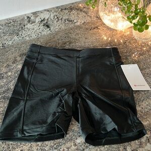 Lululemon Satin Shine High-Rise Short